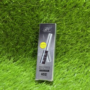 BN Eyeliner / Precision Highly Pigmented.