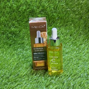 ME-ON® VITAMIN C GLOW SERUM.