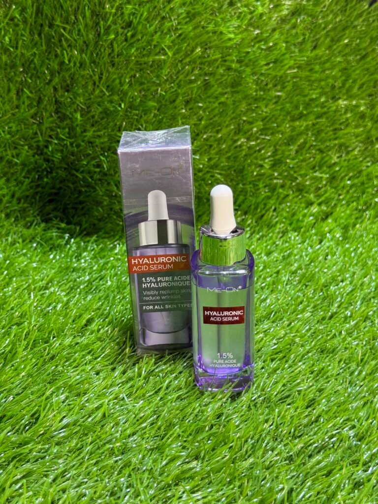 ME-ON® 1.5% PURE ACIDE HYALURONIQUE FACE SERUM.