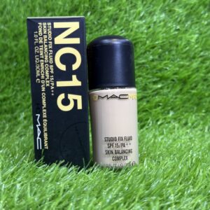 MAC Studio Fix Fluid Foundation