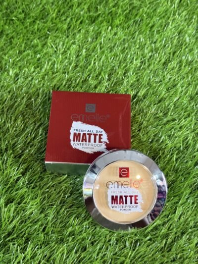 Emelie Face / COMPACT Powder Matte
