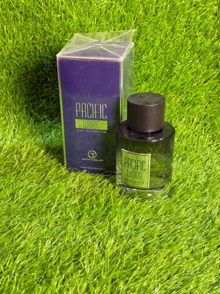 Pacific Woods Eau De Parfum (Natural Spray Vaporisateur)