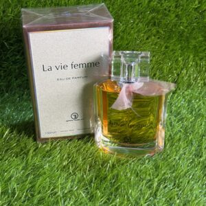 La vie femme Eau De Parfum Natural Spray