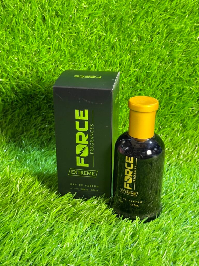 Force Extreme Eau De Parfum (Vaporisateur Natural Spray)