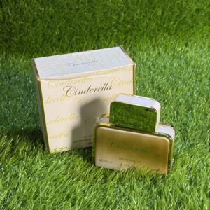 Cinderella Eau De Parfum (Vaporisateur - Natural Spray)
