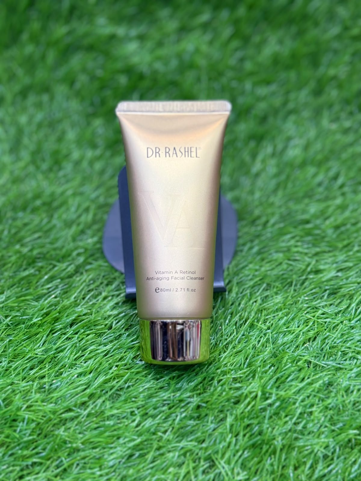 "DR RASHEL" "Vitamin A Retinol" "Anti-aging Facial Facewash/Cleanser" - Image 3