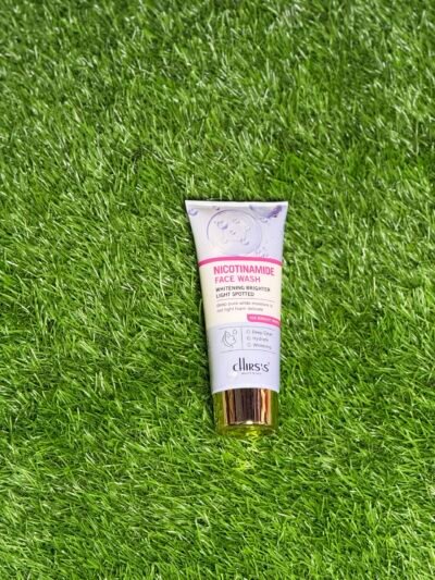 Chirss "WHITENING BRIGHTER LIGHT SPOTTED" FACE WASH