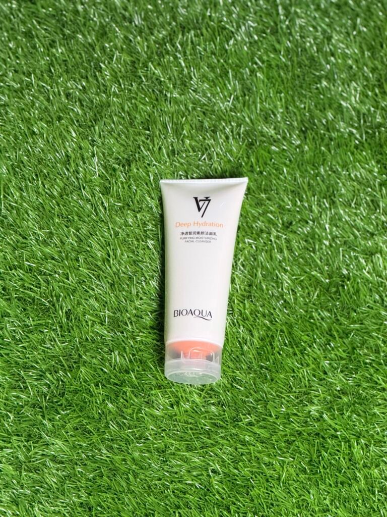 BIOAQUA "PURIFYING MOISTURIZING FACIAL CLEANSER"
