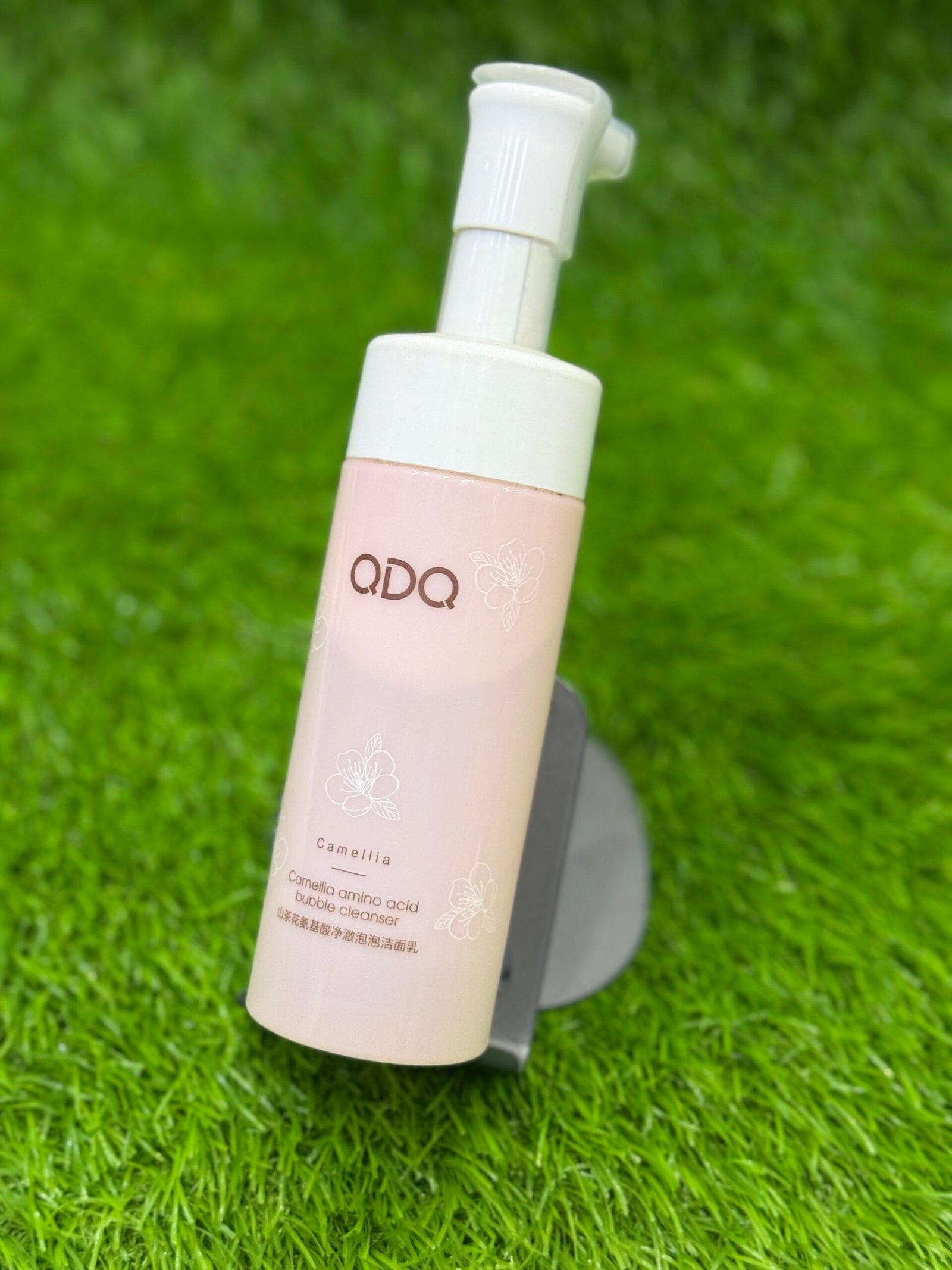 "QDQ". "Camellia amino acid bubble cleanser/ face wash - Image 3