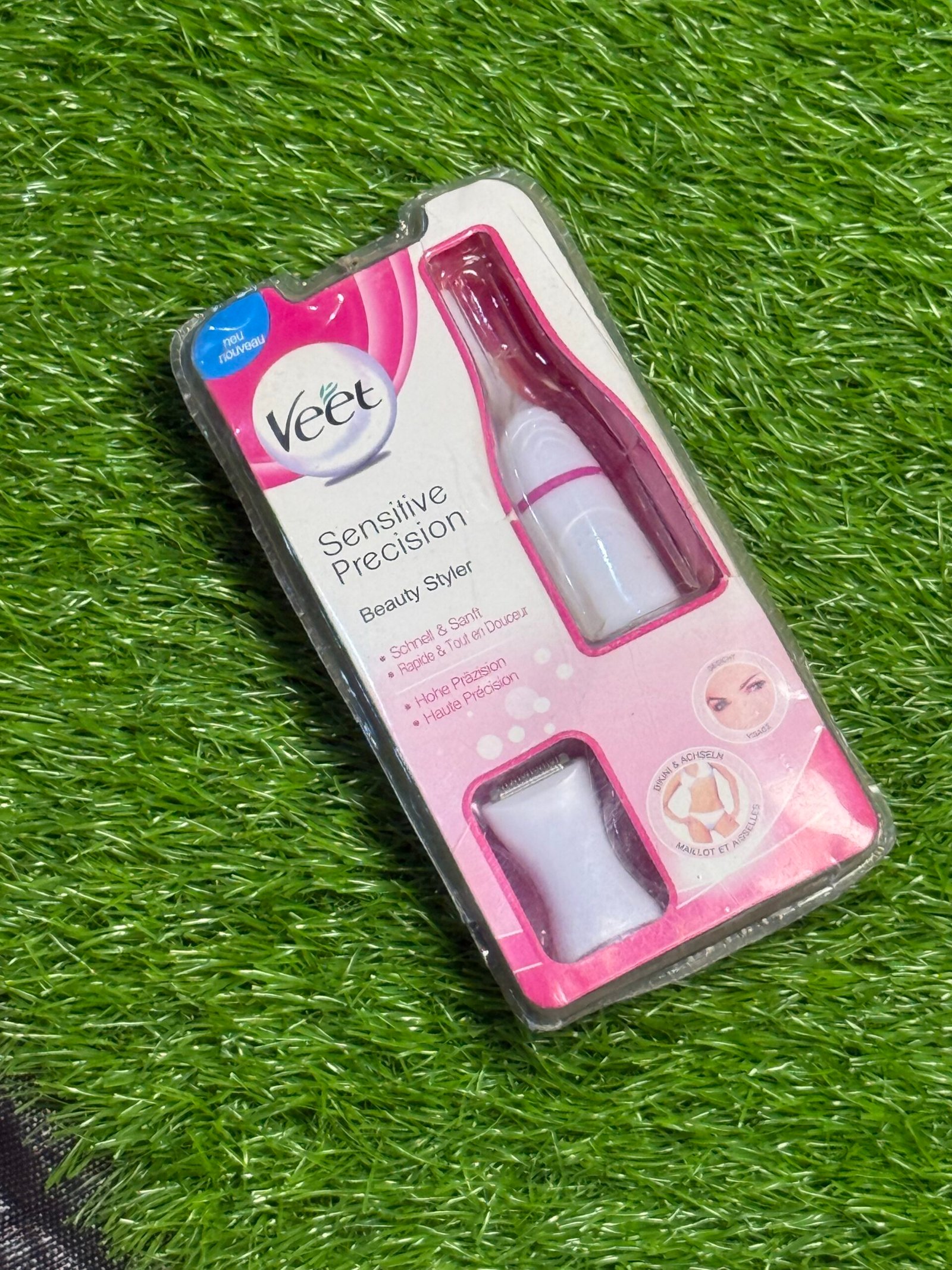 Veet Sensitive Precision (Electric trimmer/grooming device for sensitive body areas) - Image 2