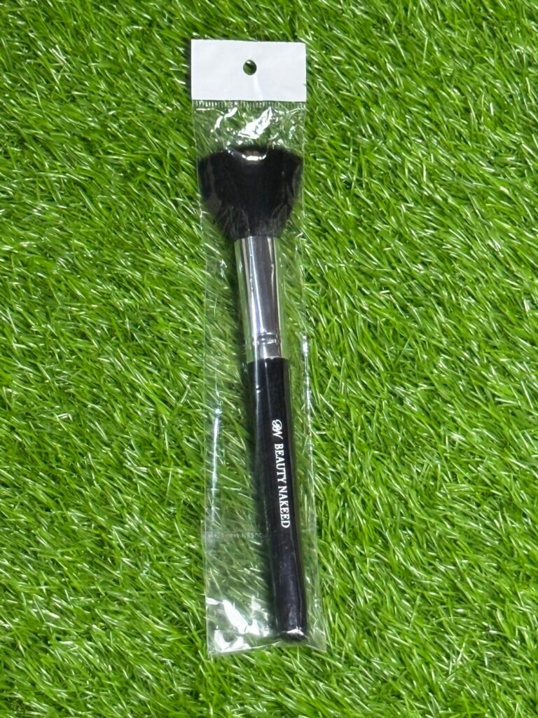BN MAKE UP BRUSH