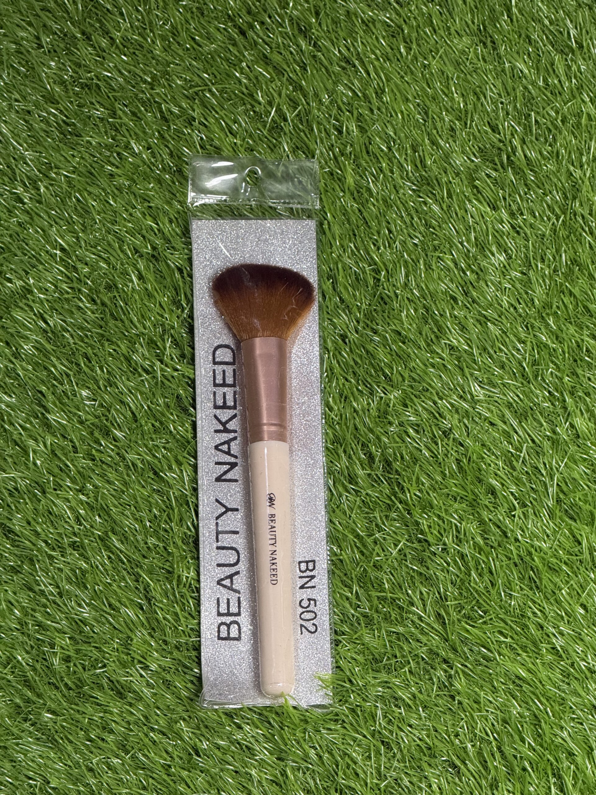 BN Angled Blush / Contour / Bronzer Makeup Brush - Image 4