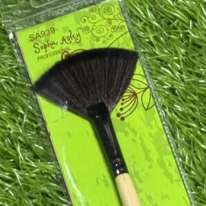 SOPHIA ASLEY Fan Makeup Brush