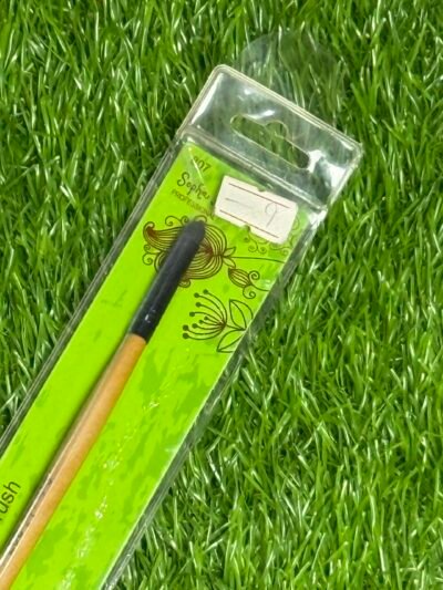 SOPHIA ASLEY Cosmetic Makeup Brush (likely an eyeliner, lip, or detail brush based on the slender, tapered tip)