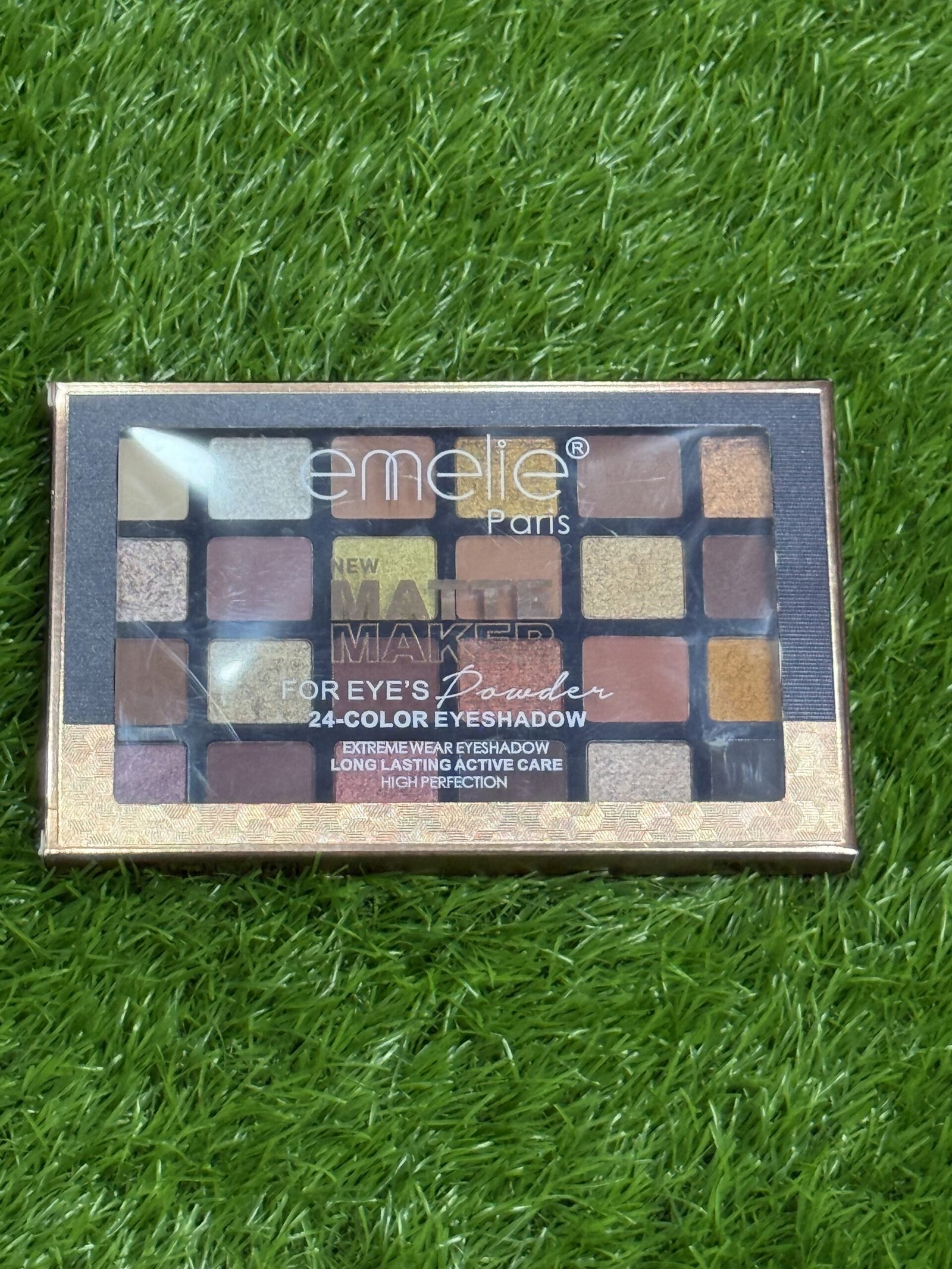 emelie® Paris Eye's Powder 24-Color Eyeshadow - Image 2