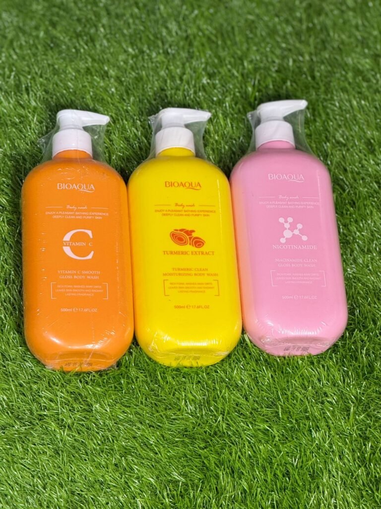 BIOAQUA TURMERIC CLEAN MOISTURIZING BODY WASH