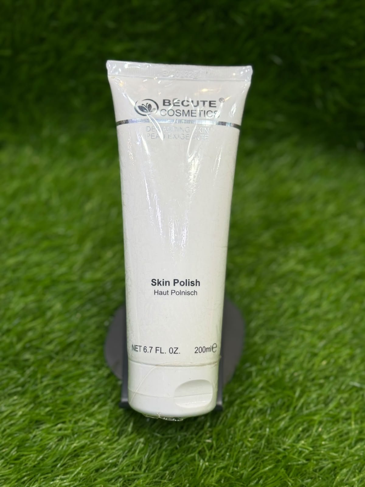 "BÉCUTE® COSMETICS" "DEMANDING SKIN / PEAU EXIGEANTE". 5PC FACIAL SET - Image 3