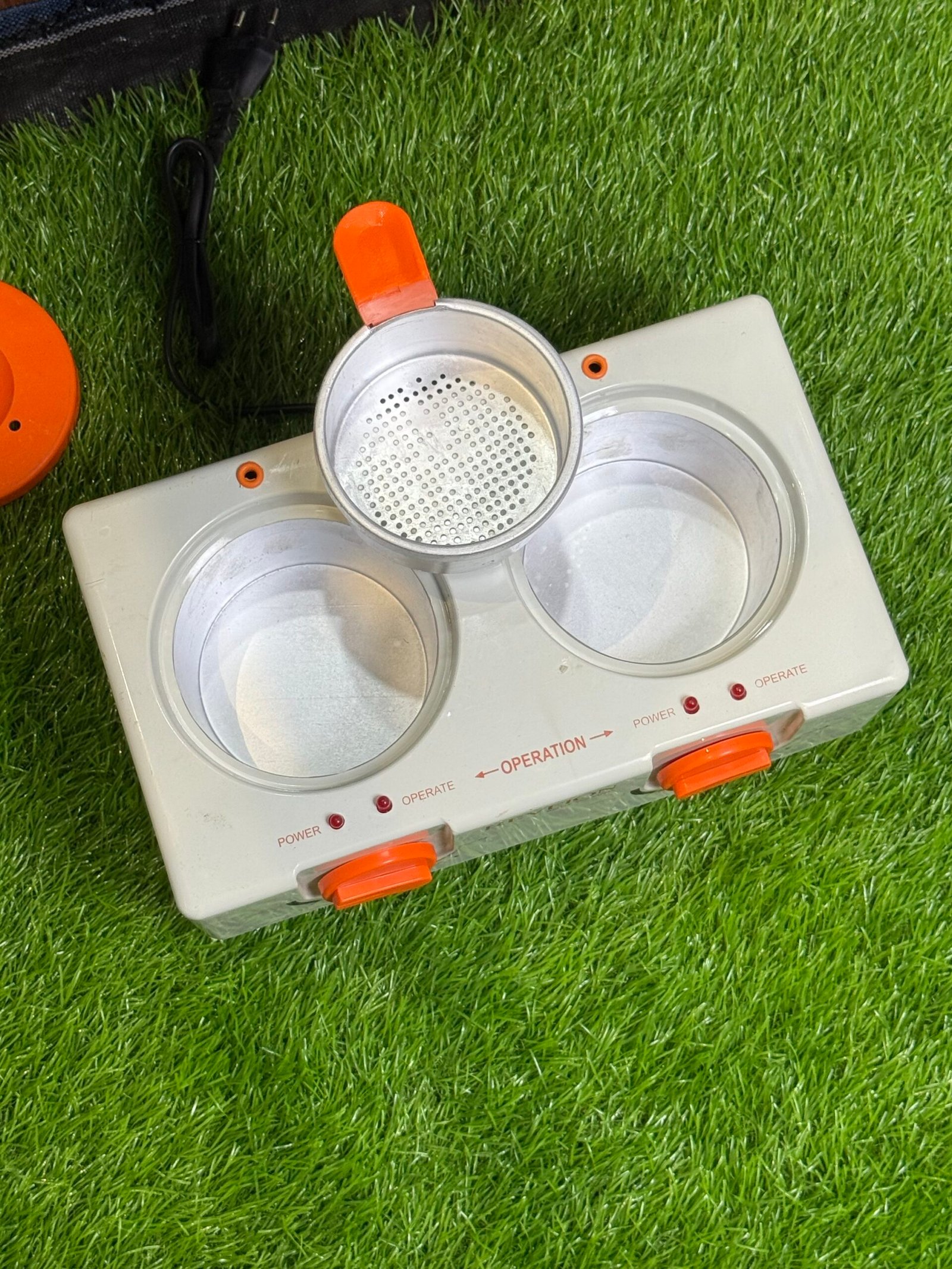 Revelon Double Wax Warmer Machine - Image 5