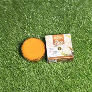 Day First VITAMIN-C Beauty formula Cream.