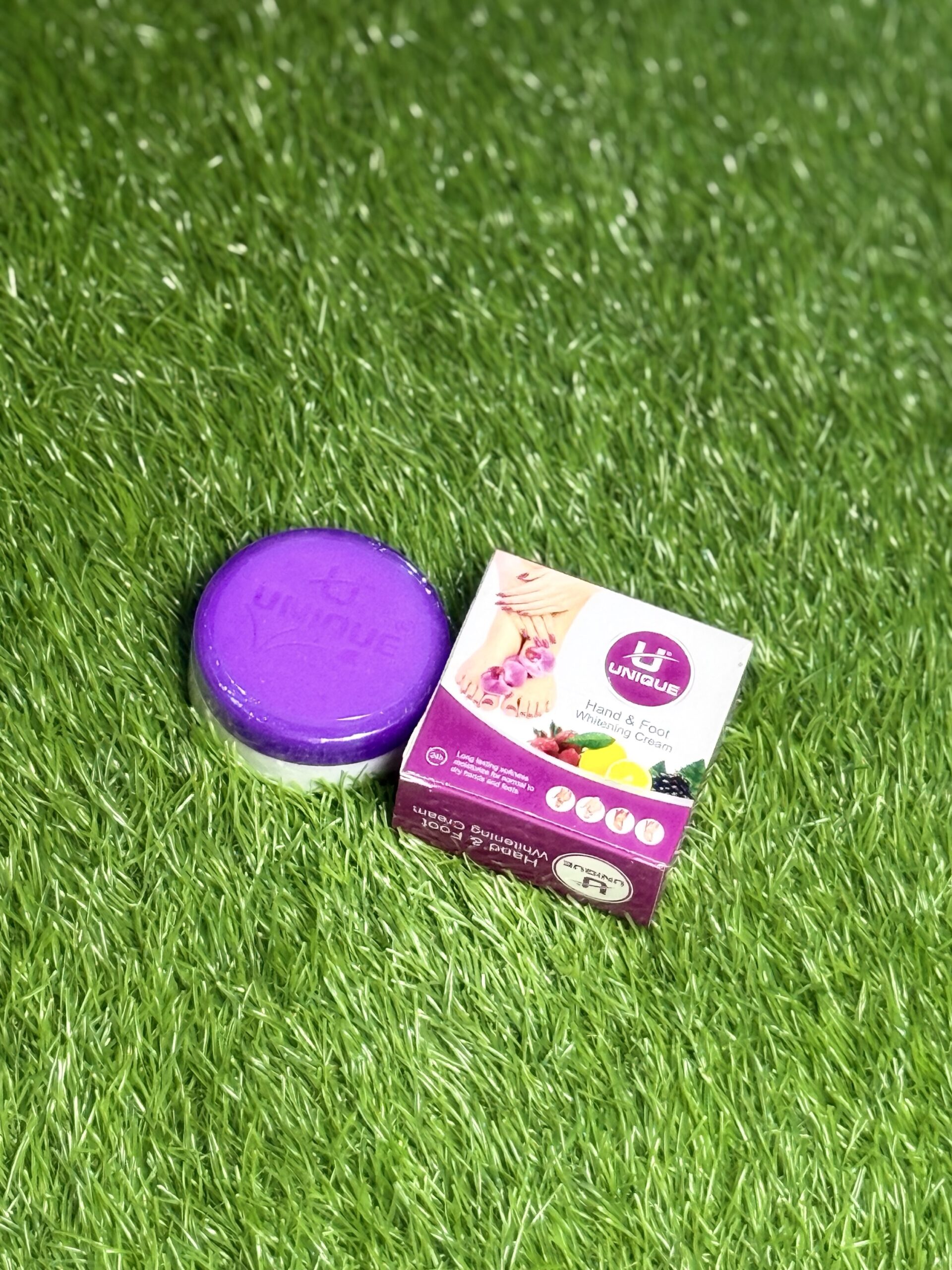 UNIQUE Hand & Foot Whitening Cream - Image 3