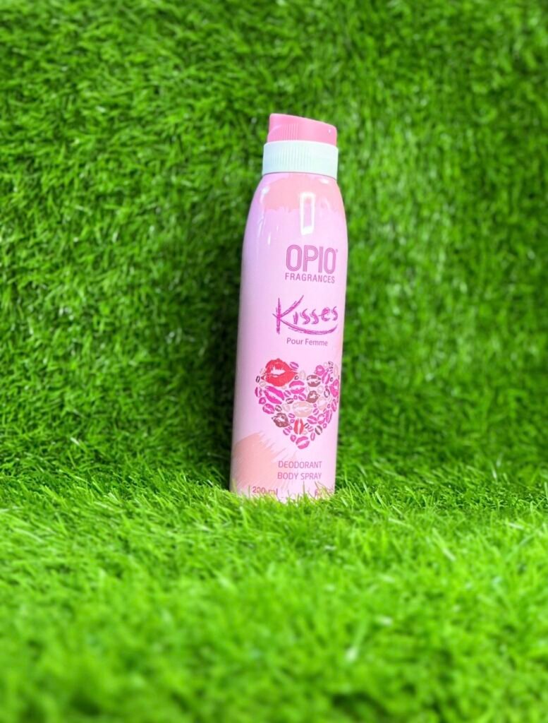 Opio kisses body spray