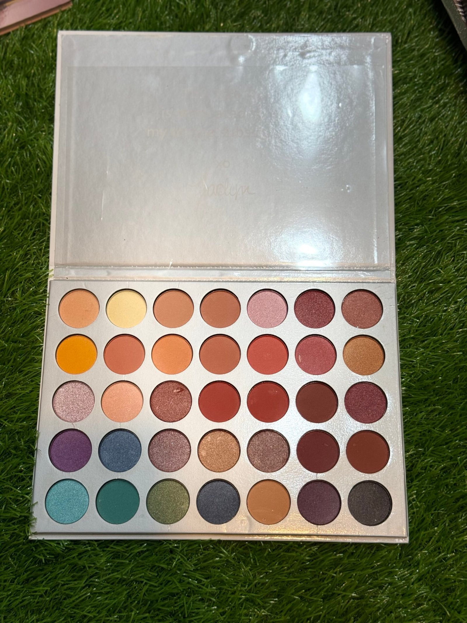 Jaclyn nude eyeshade - Image 2
