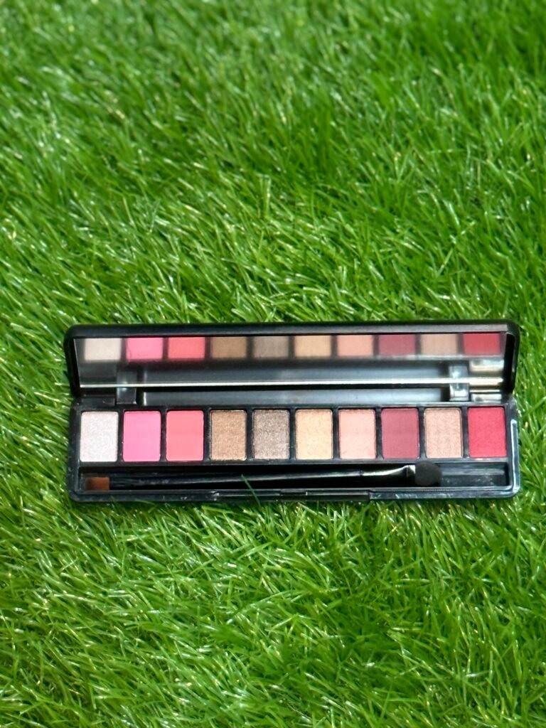 Bioaqua fashion eyeshadow palette