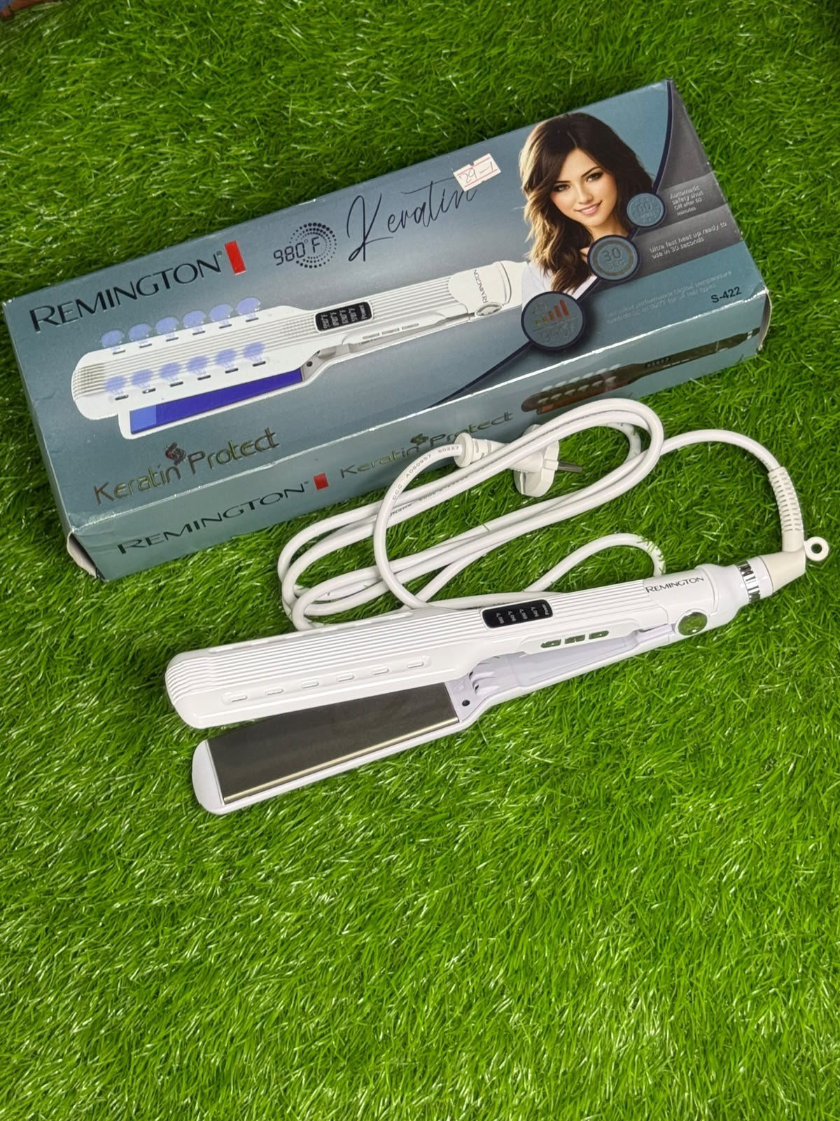 Remington Keratin Protect Hair Straightener - Image 3