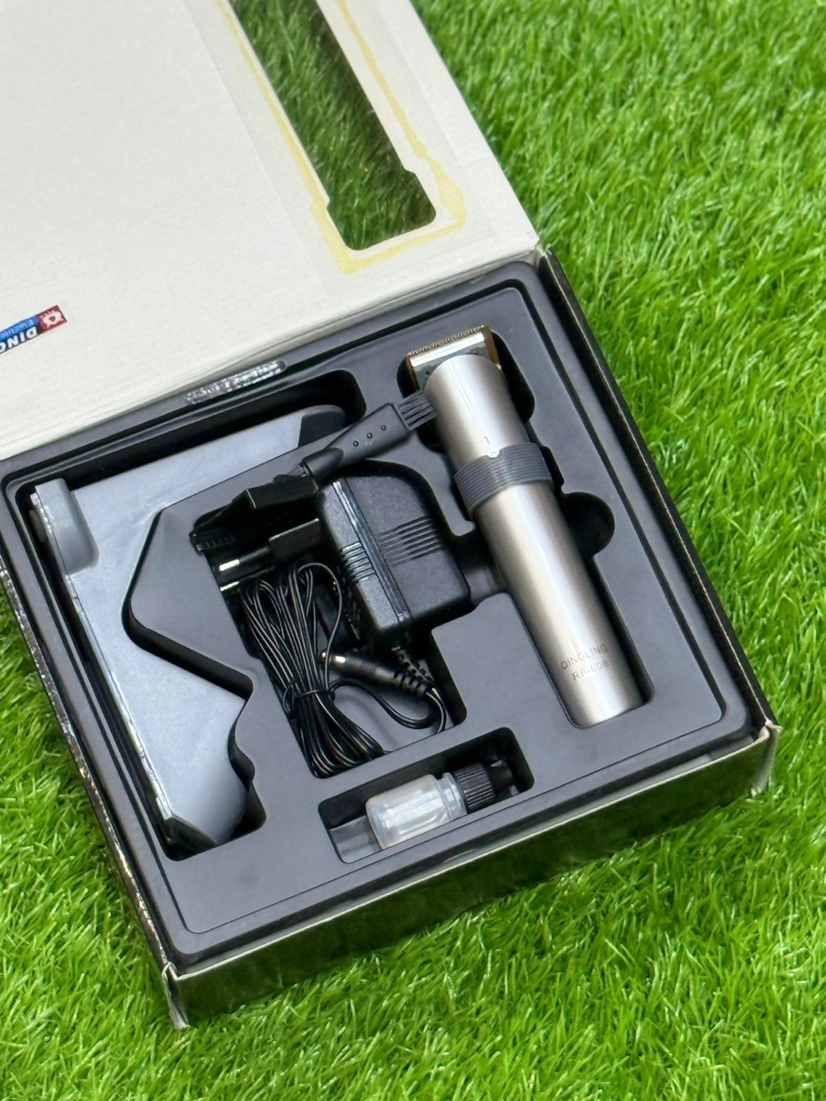 DINGLING RF-608 Electric Hair and Beard Trimmer - Image 4