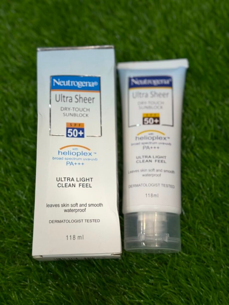 Neutrogena Ultra Sheer Dry-Touch Sunblock  SPF Level: 50+