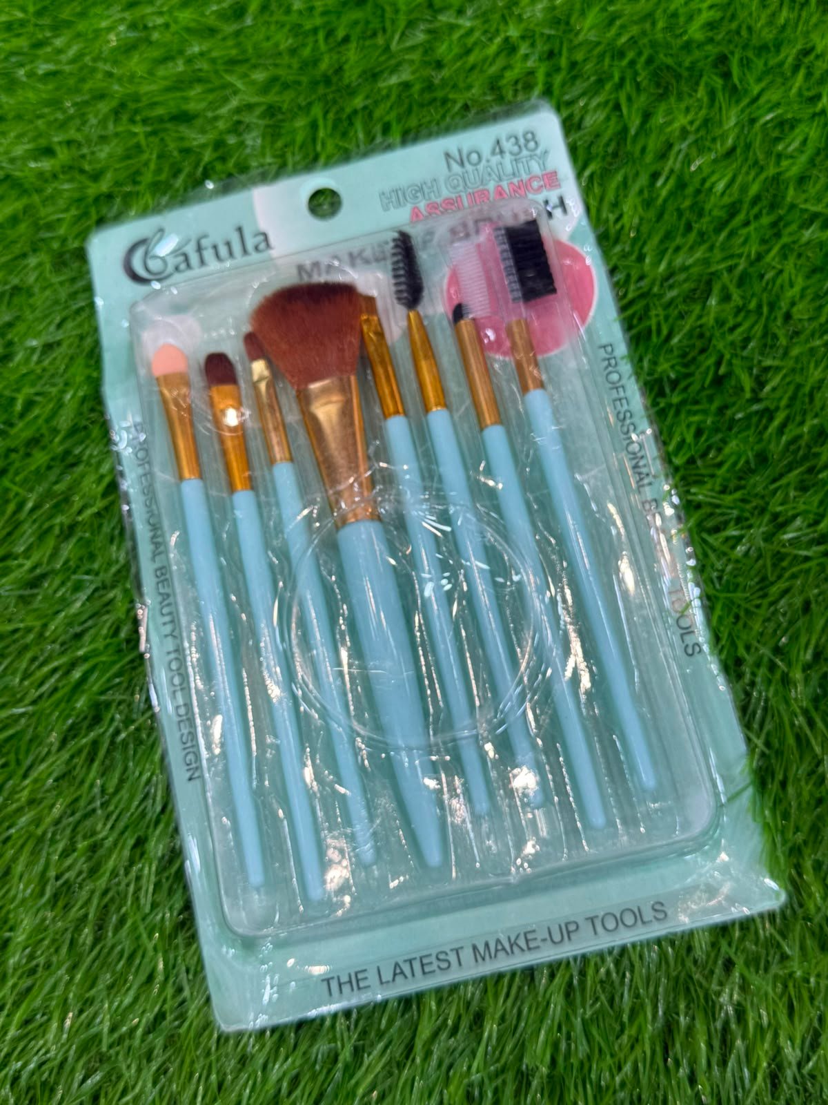 8PC MAKEUP BRUSH SET - Image 3