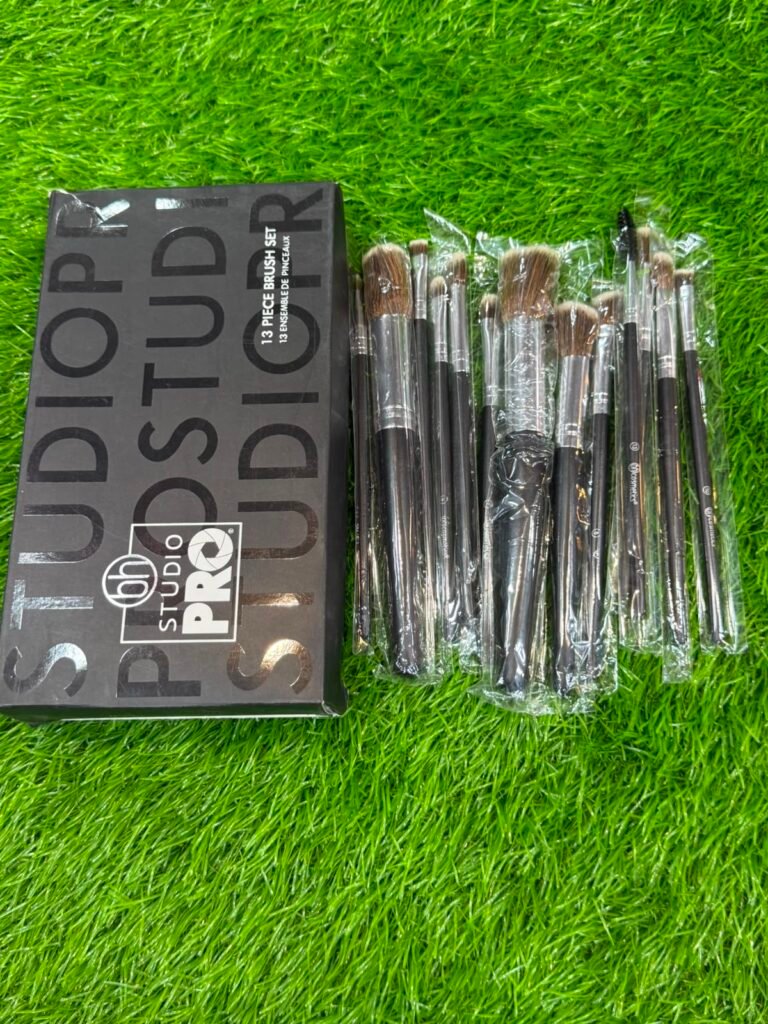 BH COSMETICS PRO MAKEUP BRUSH KIT 12PC
