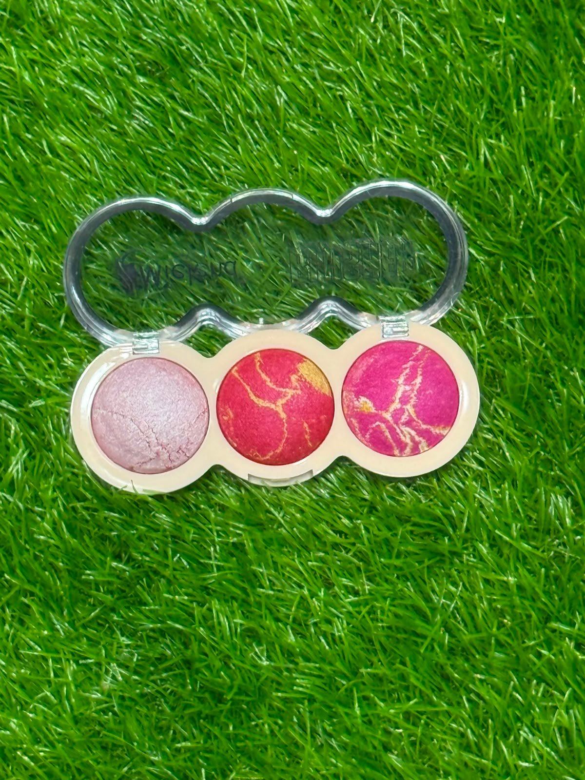 Mielena Italy 3 Colors Blusher Palette - Image 4