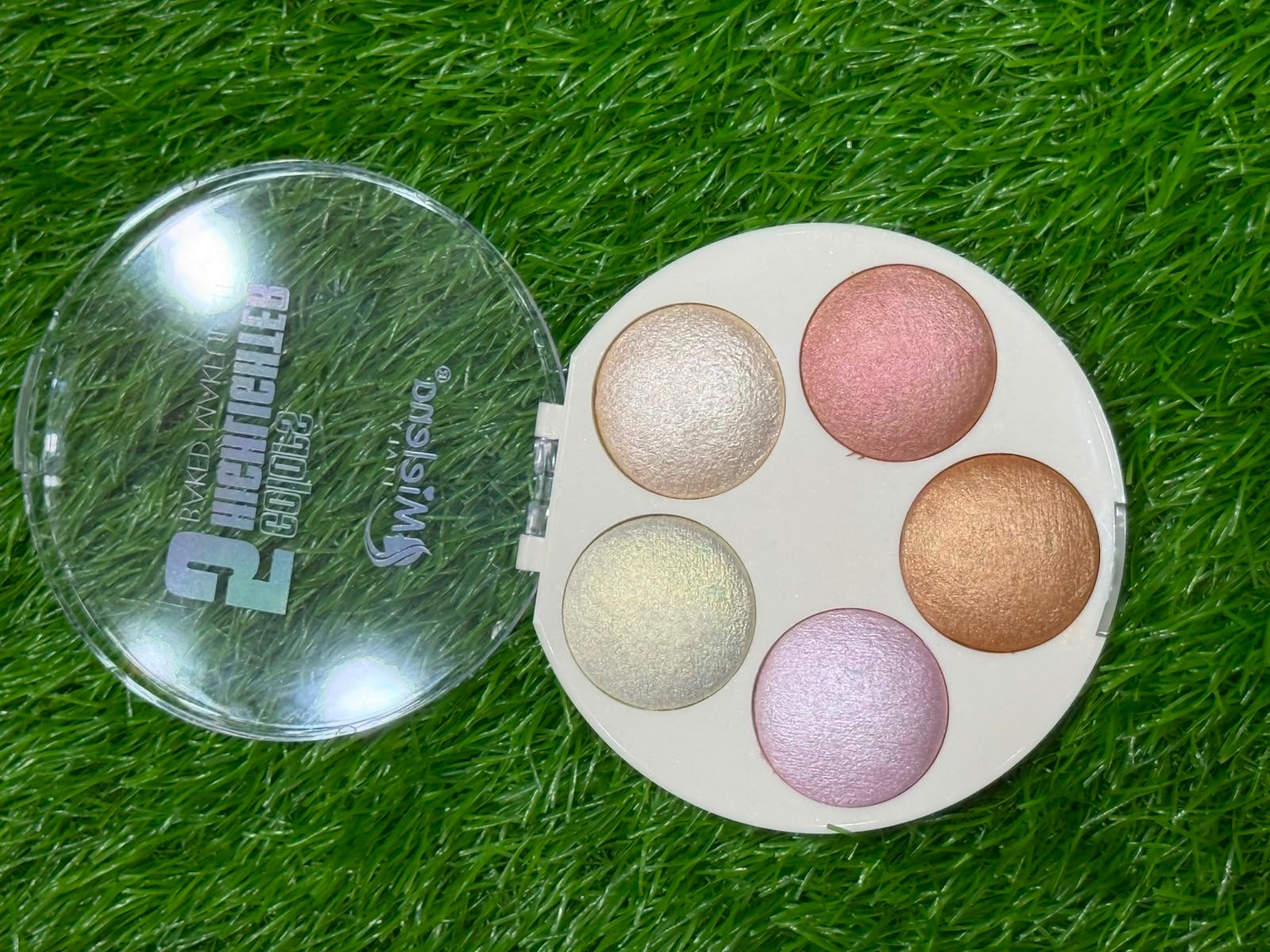 Mielena Italy 5 Colors Highlighter Palette - Image 4
