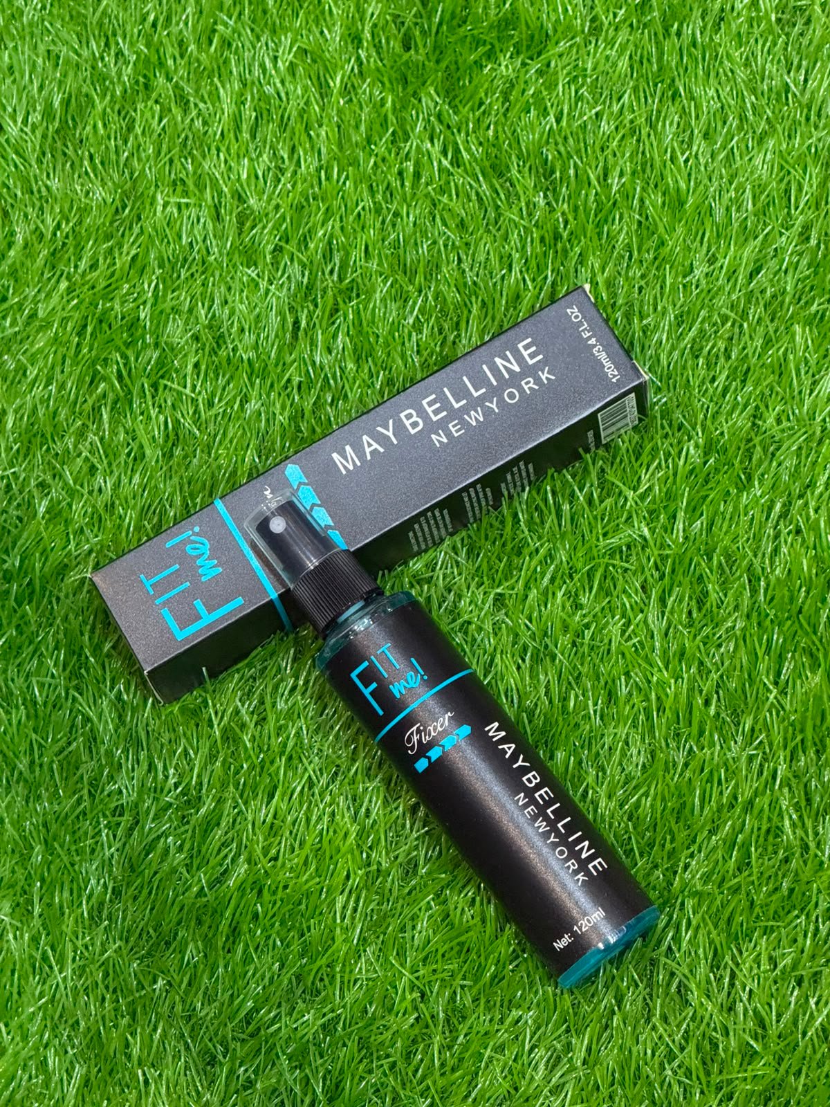 "Fit Me! Fixer" Makeup Setting Spray - Image 2