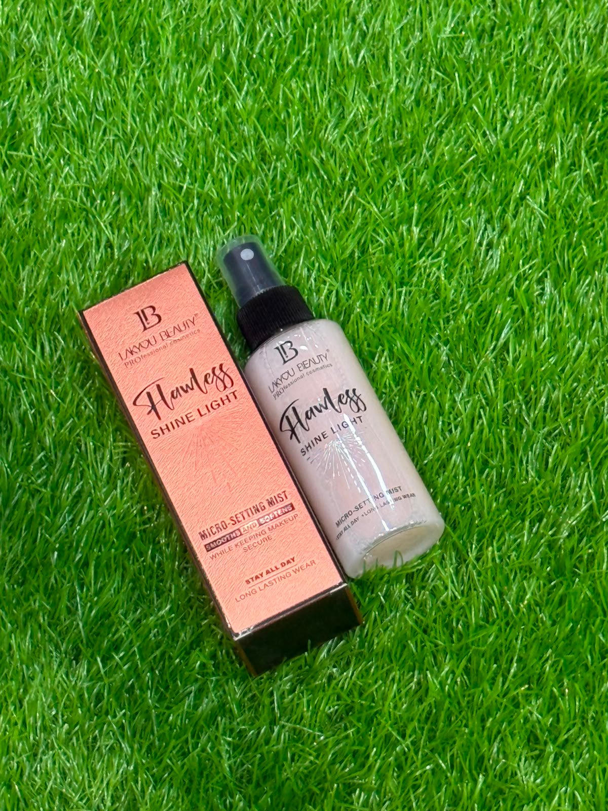 Lakyou Beauty "Flawless Shine Light" Micro-Setting Mist - Image 4