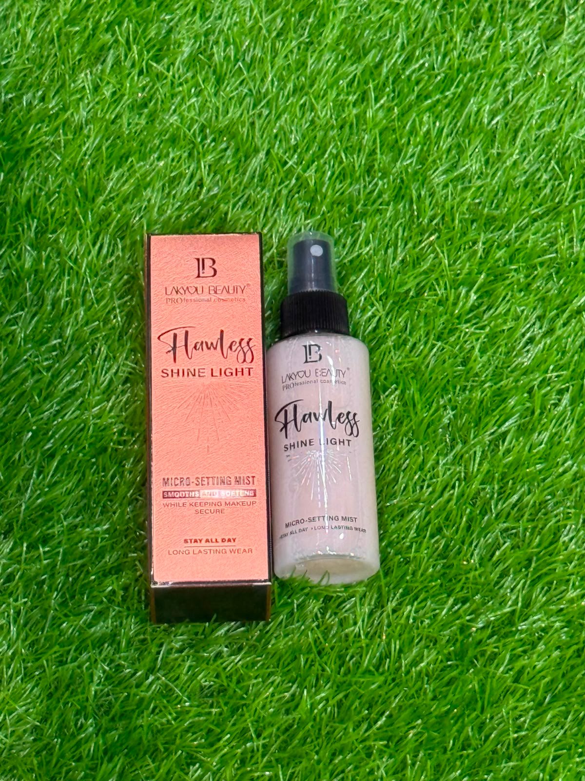 Lakyou Beauty "Flawless Shine Light" Micro-Setting Mist - Image 2