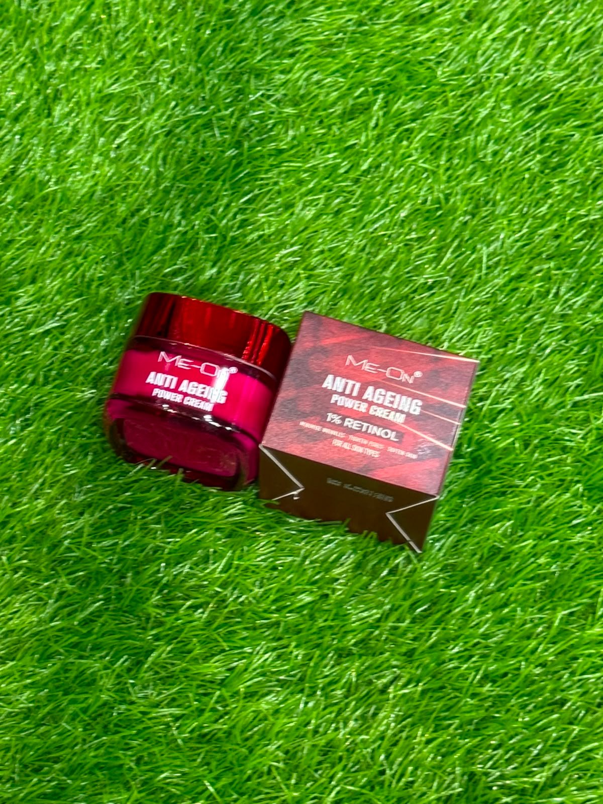 Me-On Anti Ageing Power Cream with 1% Retinol - Image 4