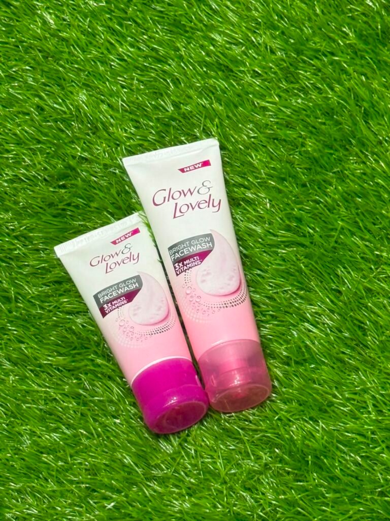 Glow & Lovely Bright Glow Facewash 3X Multi Vitamins