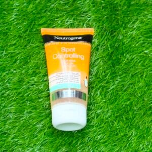 Neutrogena Spot Controlling Facial Face Scrub