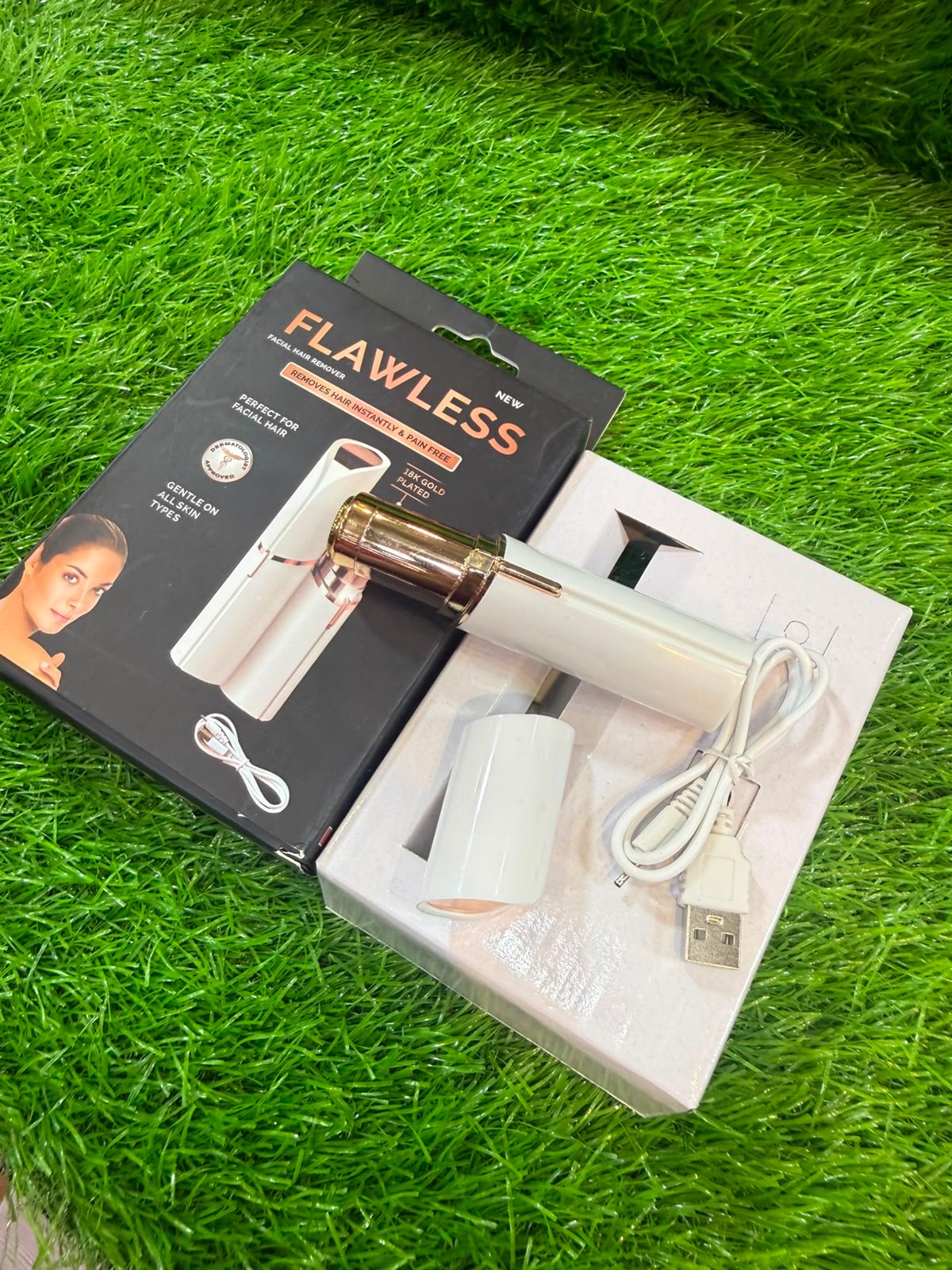 Flawless Facial hair remover EYEBROW TRIMMER + FACE TRIMMER - Image 2