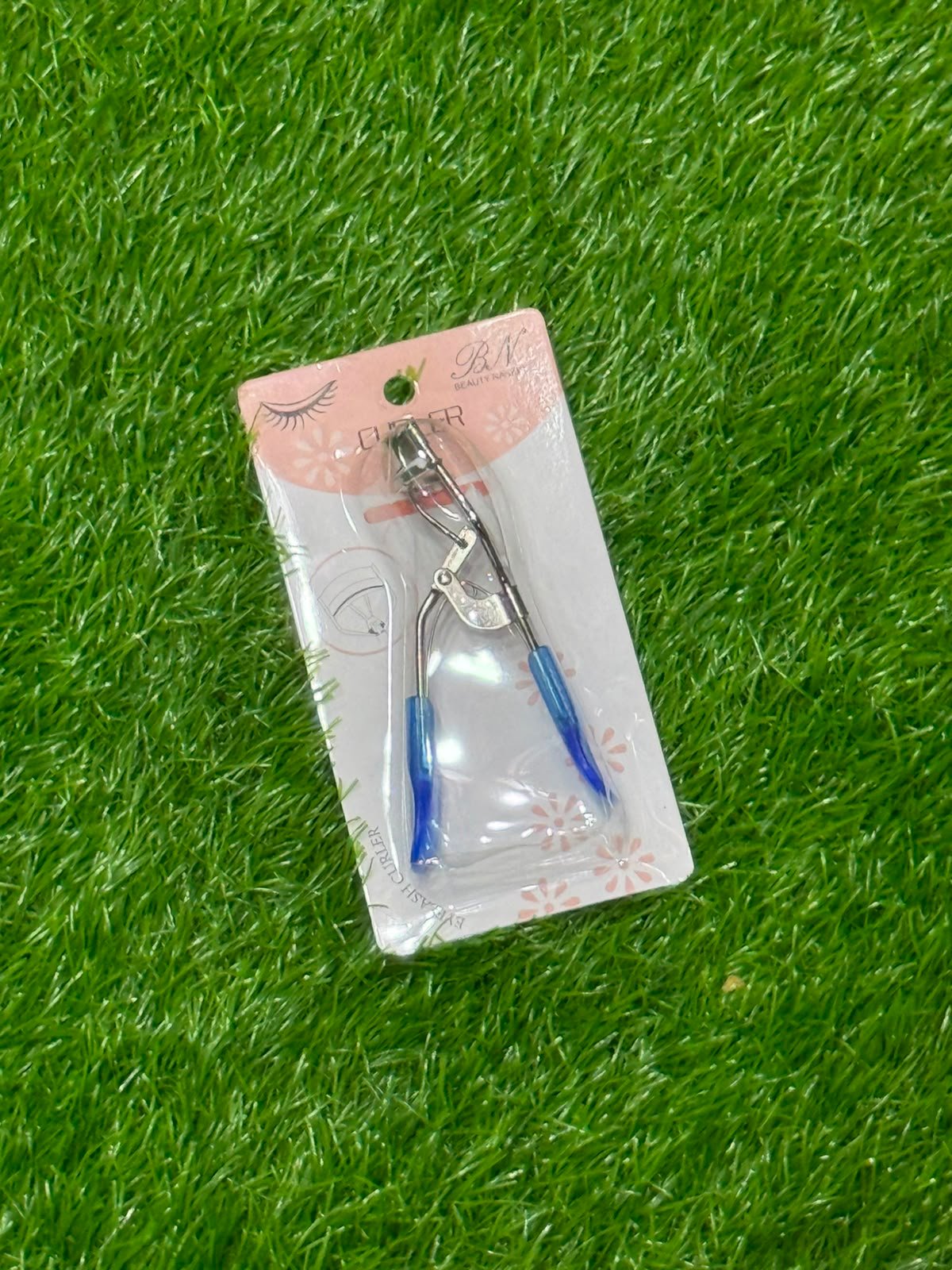 BN Eyelash Curler