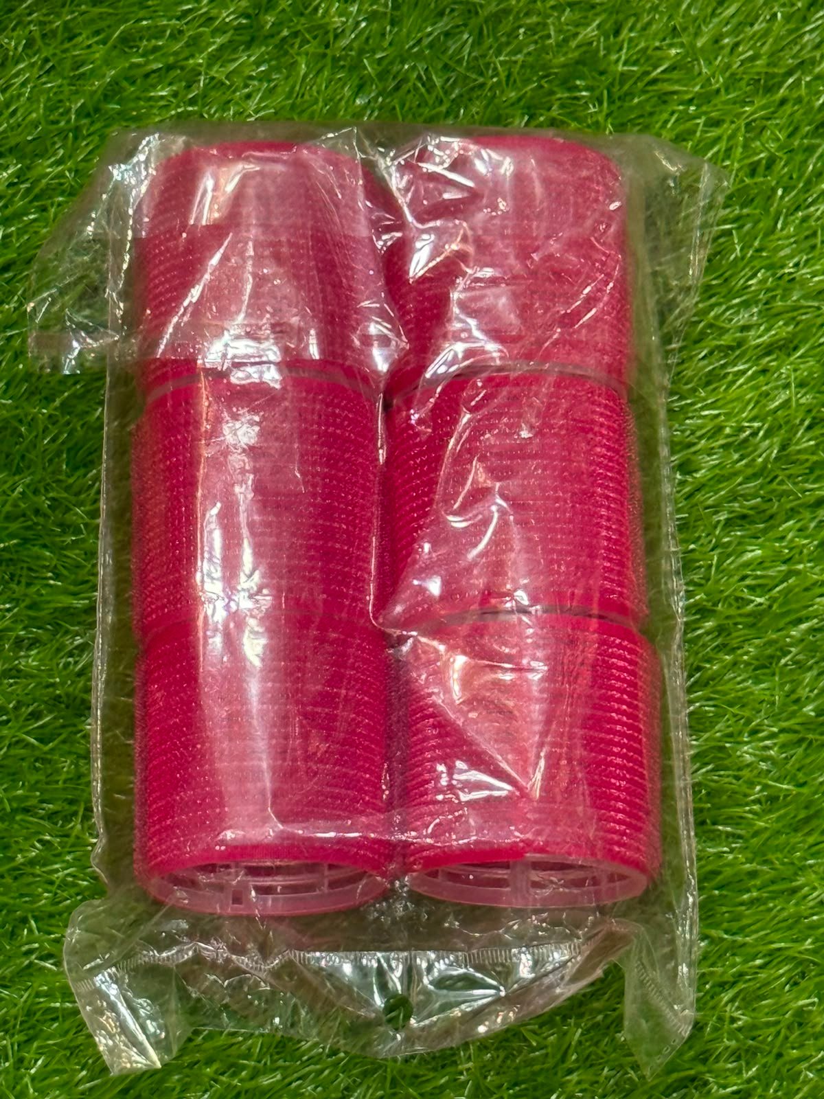 Self-Holding Hair Rollers / Velcro Curlers / grips hair naturally