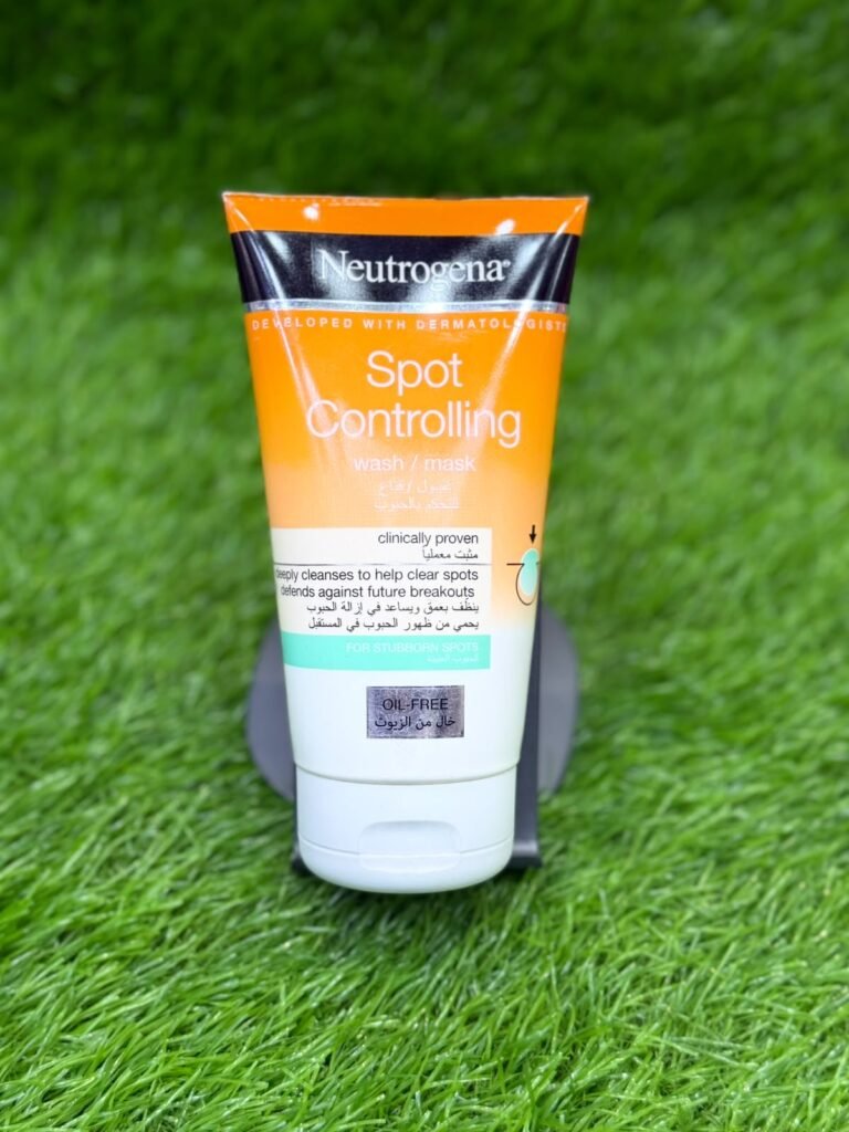 Neutrogena Spot Controlling Facial Face Scrub