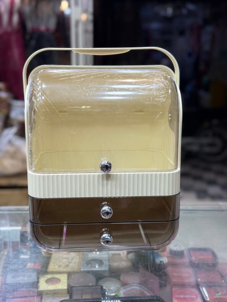 Makeup organiser / makeup box white color