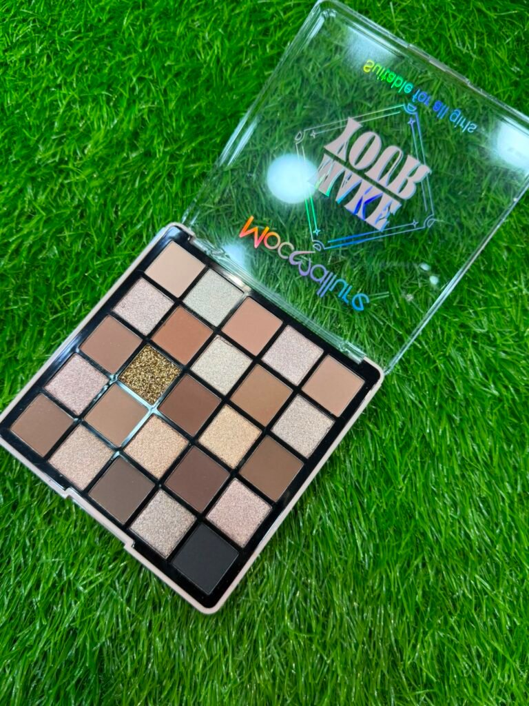 Mocoallure nude eyeshadow palette 25 colors