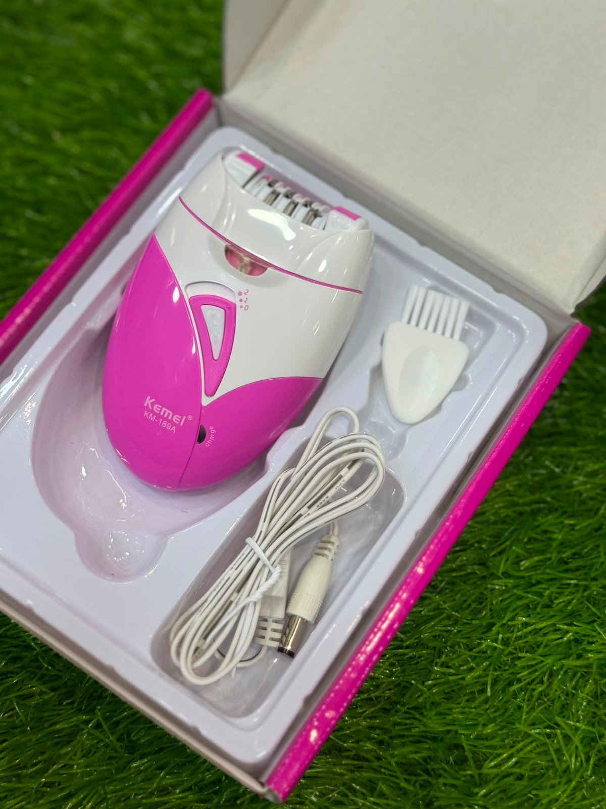 Kemei KM-189A USB ladies shaver Rechargeable Epilator machine - Image 5