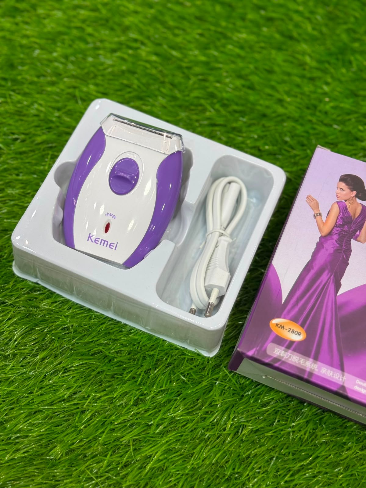 Kemei KM-280R Hair Removal Shaver for Women machine - Image 4