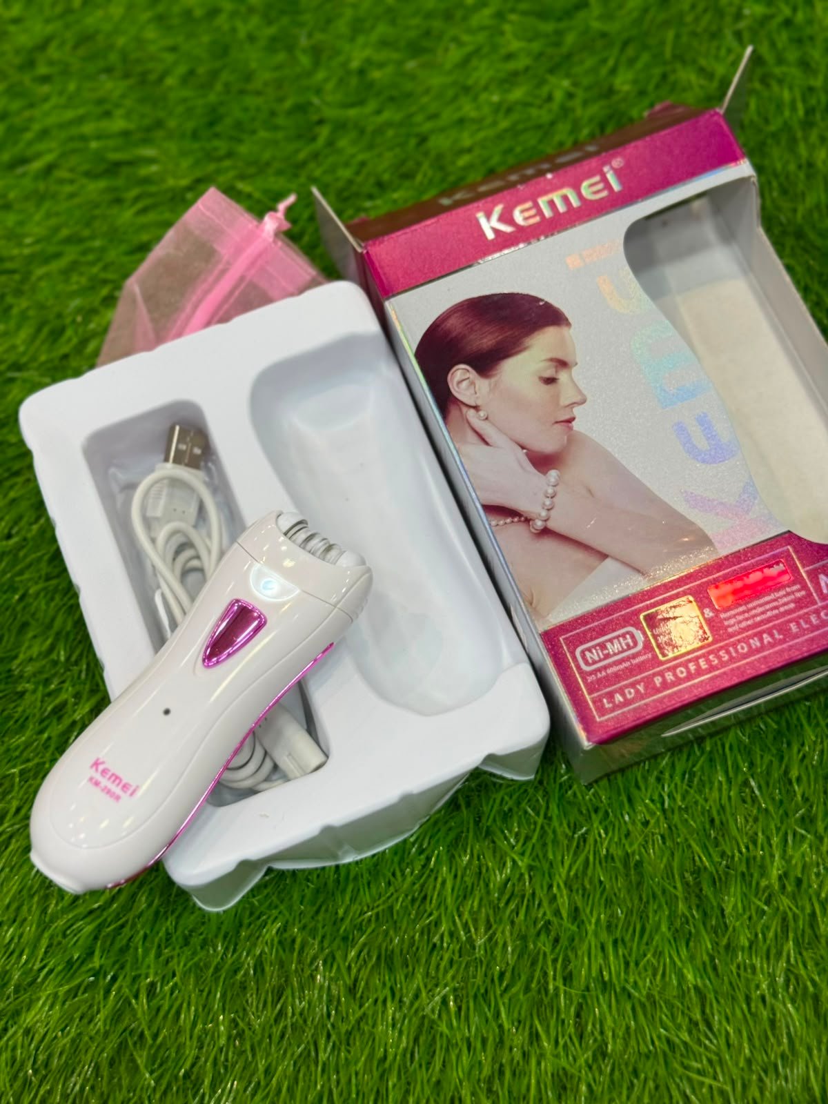 Kemei KM-290R Lady Professional Electric Epilator machine - Image 3