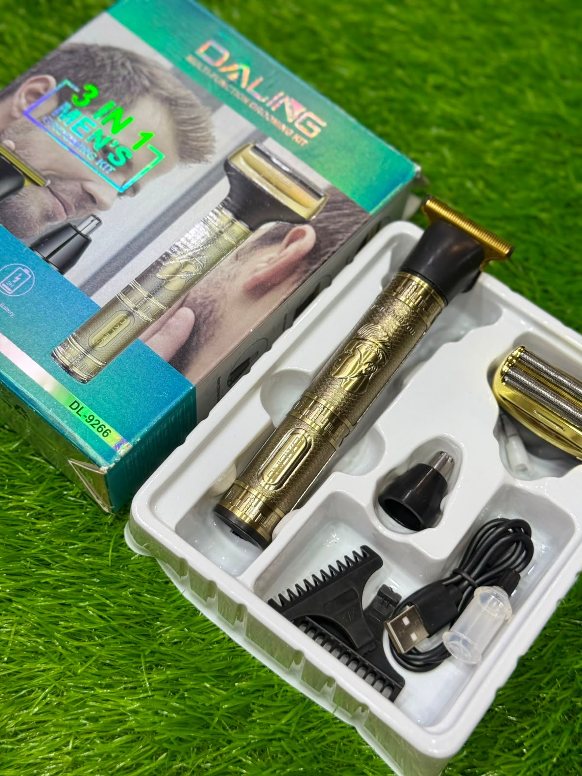 DALING DL-9266 3-in-1 Rechargeable Men's Grooming Kit / SHAVING KIT - Image 4